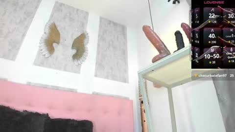 Snapshot of zhamira_21 chatting on 02-10-26, 10:58 ZHAMIRA ANDRES online show from 02-10-26, 10:58