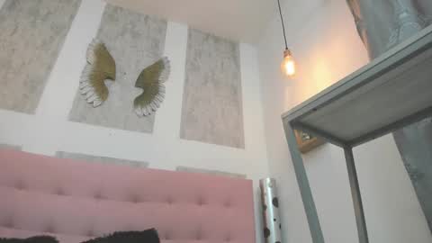 Snapshot of zhamira_21 chatting on 02-23-26, 01:47 ZHAMIRA ANDRES online show from 02-23-26, 01:47