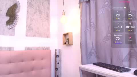 ZHAMIRA  ANDRES online show from 07-12-26, 08:11