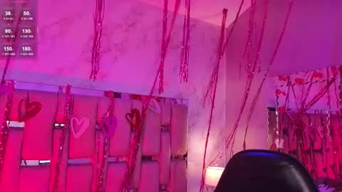 Snapshot of zharaluxie chatting on 02-12-26, 01:28 Zhara online show from 02-12-26, 01:28