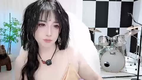 Snapshot of zhen0 chatting on 09-12-25, 02:28 zhen online show from 09-12-25, 02:28