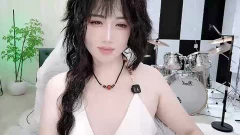 Snapshot of zhen0 chatting on 10-13-25, 03:34 zhen online show from 10-13-25, 03:34