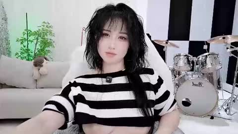 Snapshot of zhen0 chatting on 10-20-25, 02:06 zhen online show from 10-20-25, 02:06