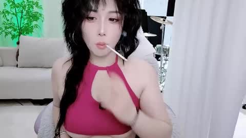 Snapshot of zhen0 chatting on 10-31-25, 11:11 zhen online show from 10-31-25, 11:11