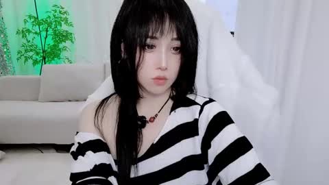 Snapshot of zhen0 chatting on 11-14-25, 04:06 zhen online show from 11-14-25, 04:06