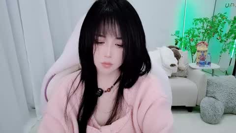 Snapshot of zhen0 chatting on 02-08-26, 10:35 zhen online show from 02-08-26, 10:35