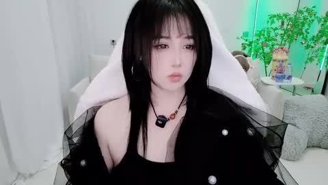 Snapshot of zhen0 chatting on 02-14-26, 01:19 zhen online show from 02-14-26, 01:19