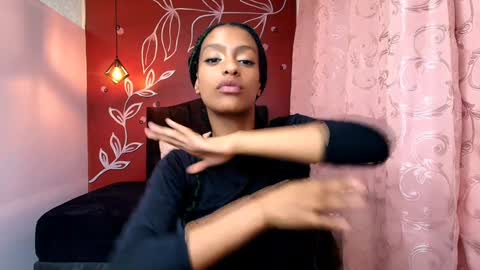 Zia Green online show from 12-13-24, 07:32