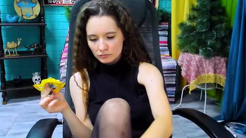 Snapshot of zianichols chatting on 01-17-25, 03:43 zianichols online show from 01-17-25, 03:43