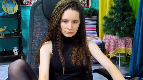 Snapshot of zianichols chatting on 01-20-25, 12:28 zianichols online show from 01-20-25, 12:28