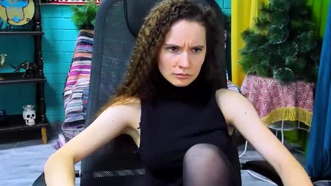 Snapshot of zianichols chatting on 01-20-25, 03:39 zianichols online show from 01-20-25, 03:39