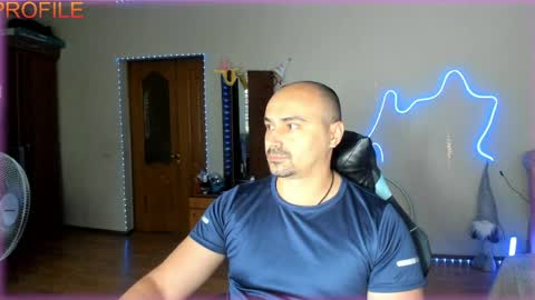Ziesh online show from 06-06-26, 04:44