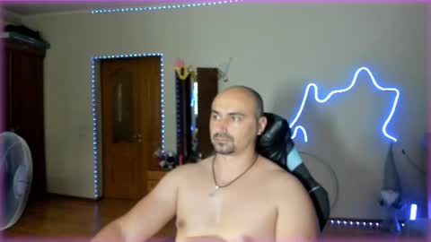 Ziesh online show from 06-12-26, 03:22