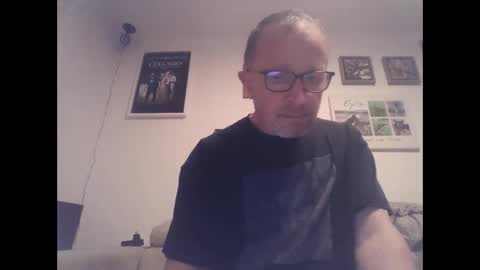 Zippi online show from 10-29-25, 06:42