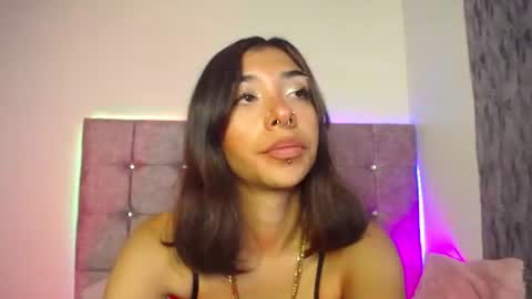 Snapshot of zira_lux chatting on 06-21-26, 03:31 zira_lux online show from 06-21-26, 03:31