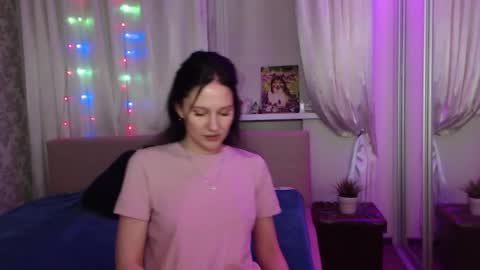Snapshot of zlatagoddess chatting on 11-28-25, 05:48 Zlata online show from 11-28-25, 05:48