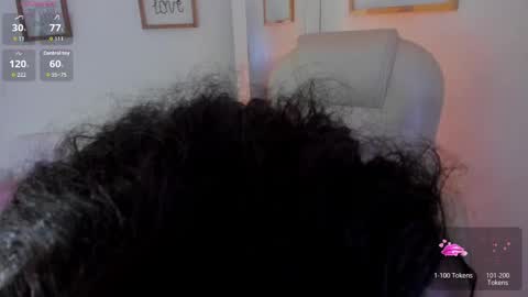 Snapshot of zobe_love chatting on 12-05-25, 06:59 Zobe Love online show from 12-05-25, 06:59