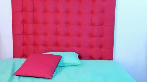 Snapshot of zoe__smiith chatting on 03-06-26, 04:31 zoe__smiith online show from 03-06-26, 04:31