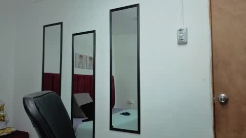 zoe_blond online show from 12-03-25, 04:09