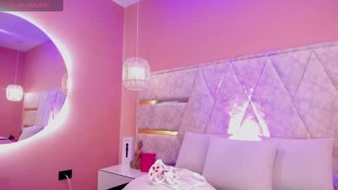 zoe_blosson online show from 06-10-26, 02:12