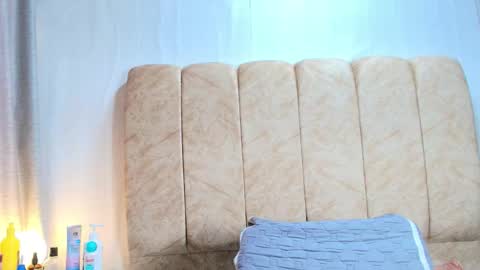 Zoe online show from 01-14-26, 12:33