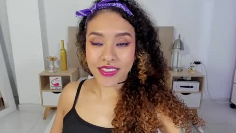 Zoe Gruber online show from 07-23-26, 01:58