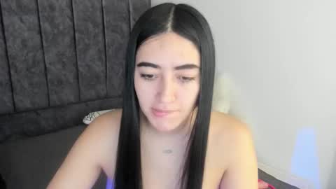 zoe_jones7 online show from 10-28-25, 12:14