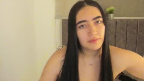 zoe_jones7 online show from 11-23-25, 03:06