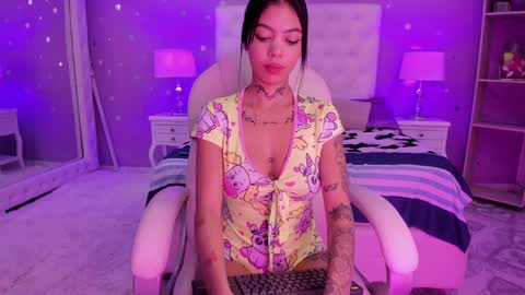 CAMILA online show from 01-27-25, 04:01