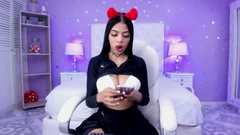 CAMILA online show from 02-15-25, 08:22