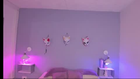 Snapshot of zoe_lynch_ chatting on 10-17-25, 11:35 Zoe Lynch online show from 10-17-25, 11:35