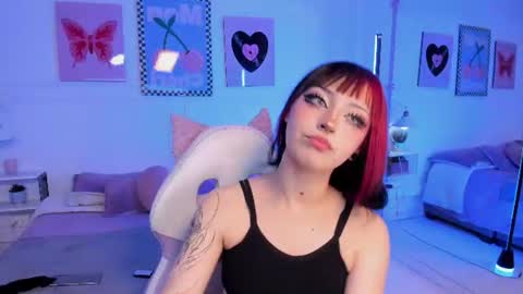 Zoe Lynch online show from 06-26-26, 12:20