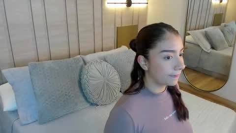 zoe_mhendez online show from 01-18-26, 12:31