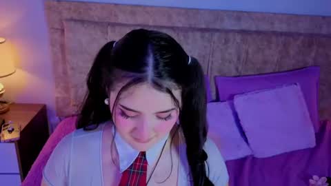 Snapshot of zoe_moon__ chatting on 07-28-26, 03:21 zoe_moon__ online show from 07-28-26, 03:21