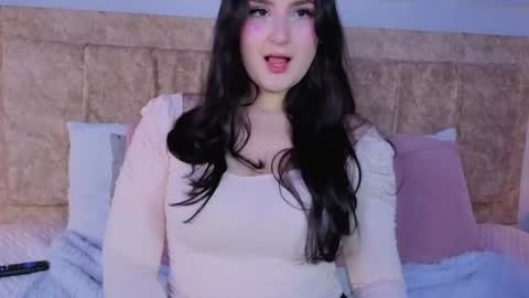 Snapshot of zoe_moon__ chatting on 08-02-26, 01:31 zoe_moon__ online show from 08-02-26, 01:31