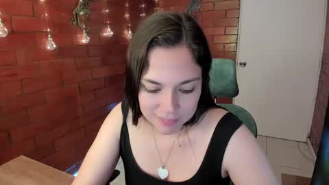 Snapshot of zoe_ringer chatting on 01-31-25, 09:26 Zoe  online show from 01-31-25, 09:26