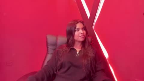 Zoe online show from 02-23-25, 07:38