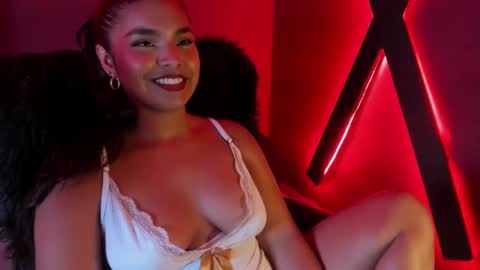 Zoe online show from 10-08-25, 03:04