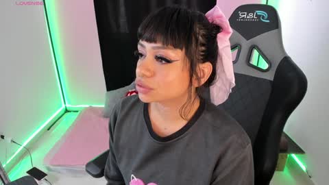 zoe_sullivan_ online show from 12-29-24, 12:45