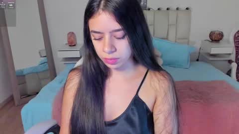 Zoe online show from 10-01-25, 12:00