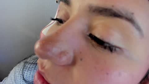 Snapshot of zoe_wattson chatting on 12-09-24, 05:51 Zoe online show from 12-09-24, 05:51