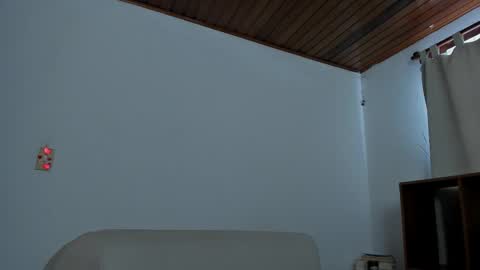 Snapshot of zoe_wattson chatting on 03-12-26, 04:02 Zoe online show from 03-12-26, 04:02