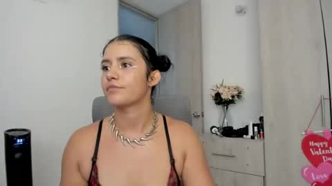 Snapshot of zoe_wattson chatting on 07-30-26, 01:37 Zoe online show from 07-30-26, 01:37