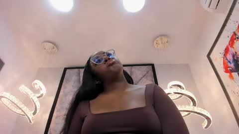 Snapshot of zoebrowns chatting on 06-08-26, 12:38 Zoe online show from 06-08-26, 12:38