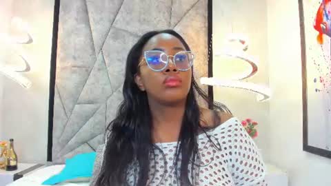 Snapshot of zoebrowns chatting on 07-08-26, 12:31 Zoe online show from 07-08-26, 12:31