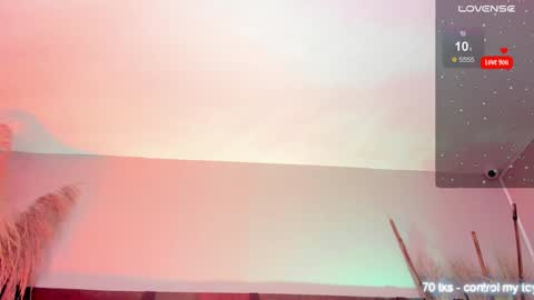 Snapshot of zoee_23 chatting on 12-14-24, 02:42 Zoe online show from 12-14-24, 02:42