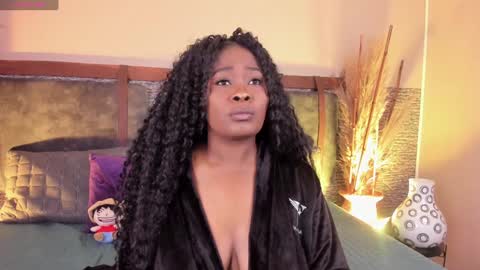 Snapshot of zoee_23 chatting on 01-16-25, 10:21 Zoe online show from 01-16-25, 10:21