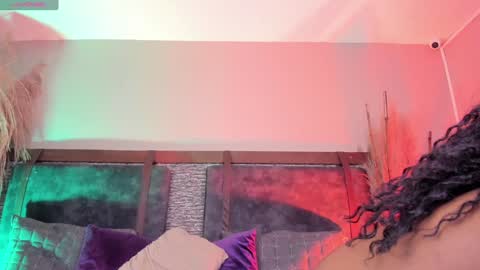Snapshot of zoee_23 chatting on 02-03-25, 10:36 Zoe online show from 02-03-25, 10:36