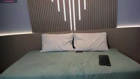 Snapshot of zoee_cute_ chatting on 03-14-26, 01:05 zoee_cute_ online show from 03-14-26, 01:05