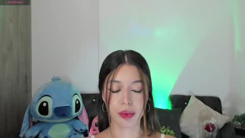  zoee jackson online show from 09-09-25, 01:49